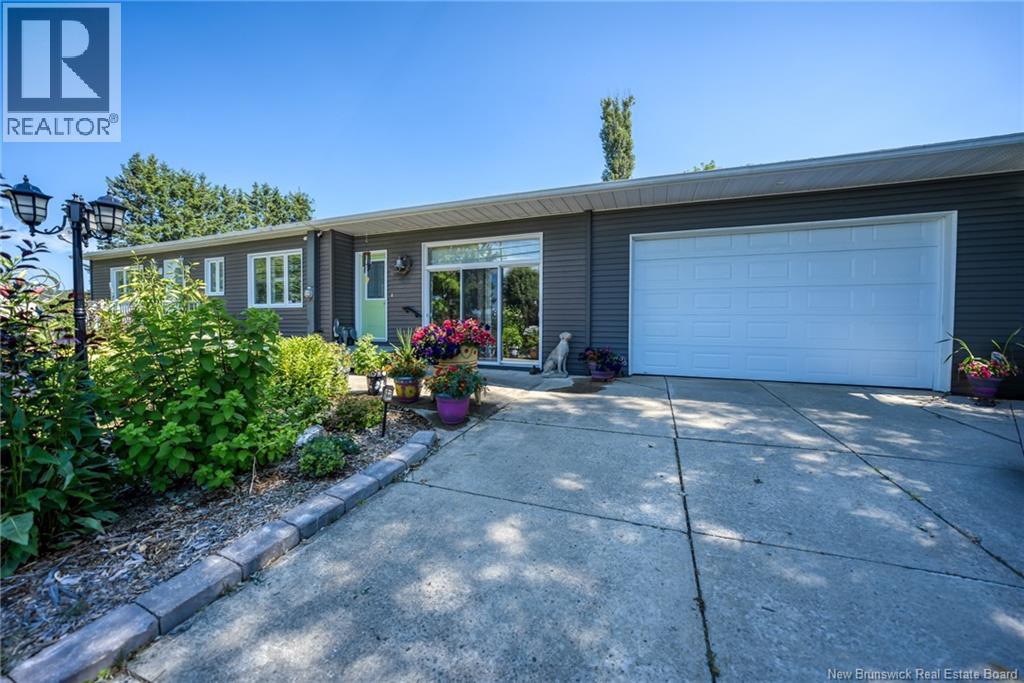 16 Beaulieu Street, Grand-Sault/Grand Falls, New Brunswick