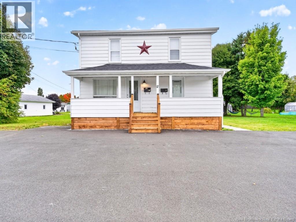 17 Dover Street, Campbellton, New Brunswick