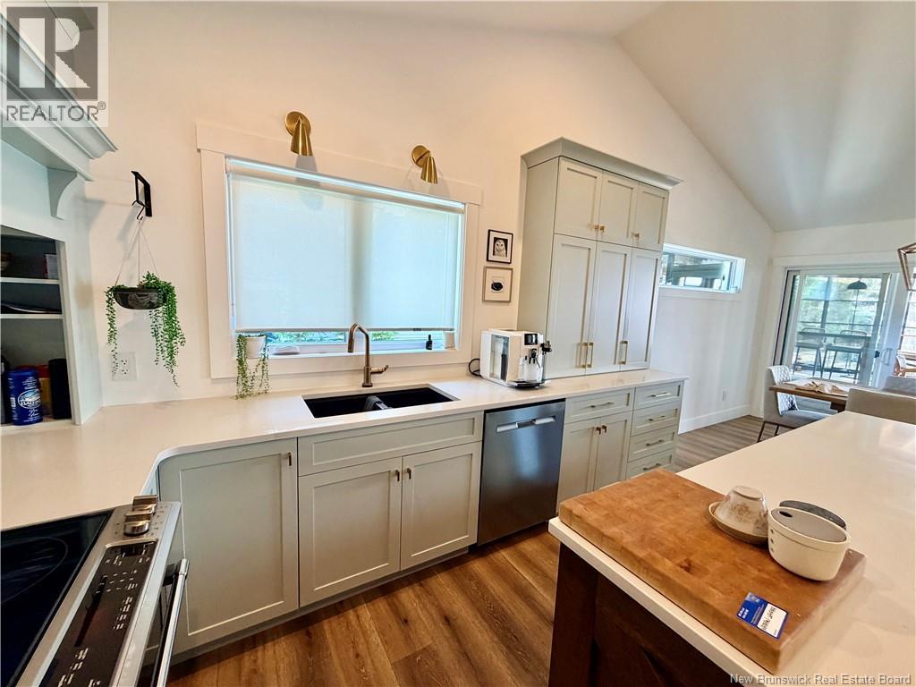 1635 Queen Elizabeth Drive, Bathurst, New Brunswick E2A 2V7 - Photo 16 - NB144857