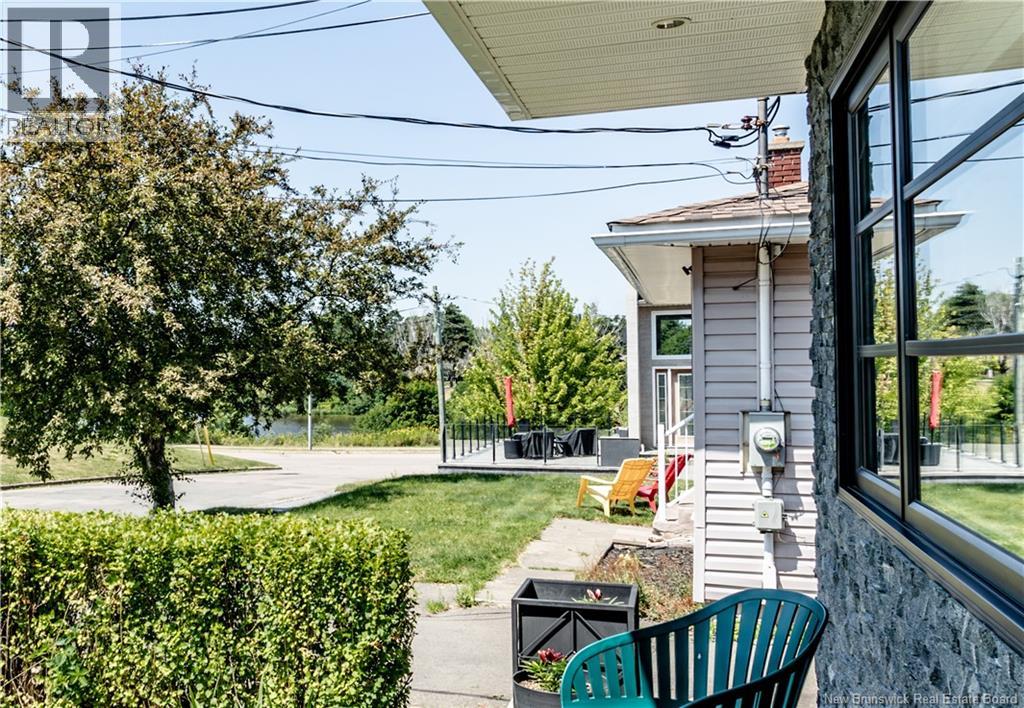 109 Upton Street, Moncton, New Brunswick  E1E 2Z9 - Photo 4 - NB144854