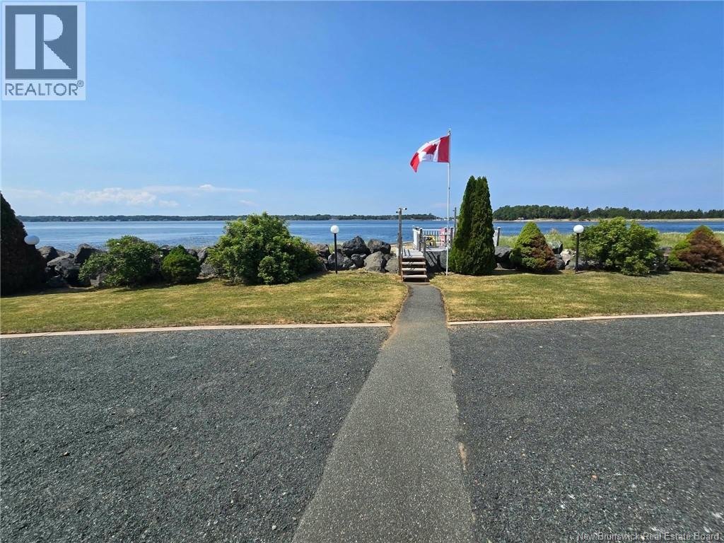 25 Bayshore, Bathurst, New Brunswick  E2A 6A4 - Photo 17 - NB144971