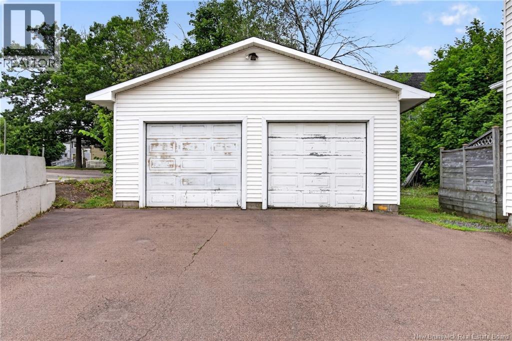 76-78 Belleview Avenue, Moncton, New Brunswick  E1C 4T2 - Photo 4 - NB144976