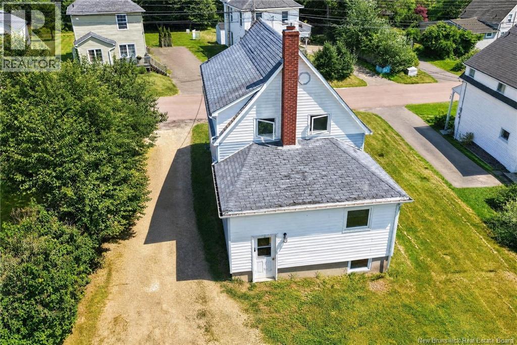 8 Kirk Street, Sackville, New Brunswick  E4L 3E6 - Photo 3 - NB145039