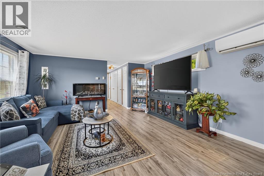 98 Hayward, Riverview, New Brunswick  E1B 5R4 - Photo 5 - NB145037