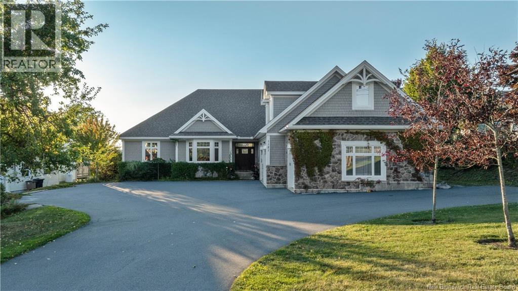 1121 Kennebecasis Drive, Saint John, New Brunswick E2K 5A7 - Photo 2 - NB138757