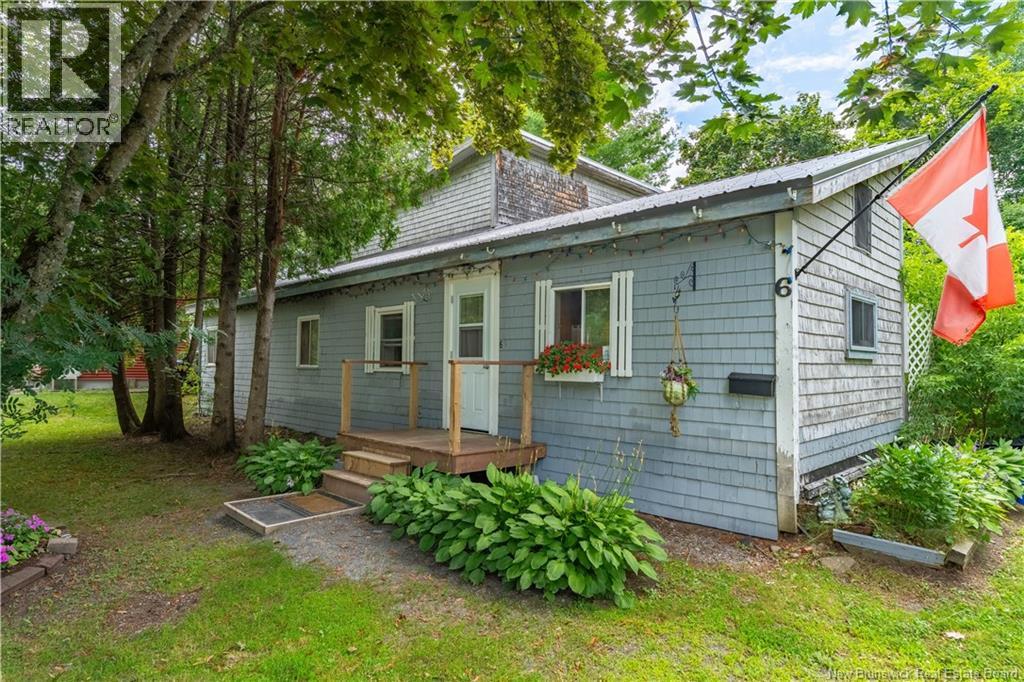 6 Parkwood Drive, St. Stephen, New Brunswick  E3L 2W2 - Photo 1 - NB145175