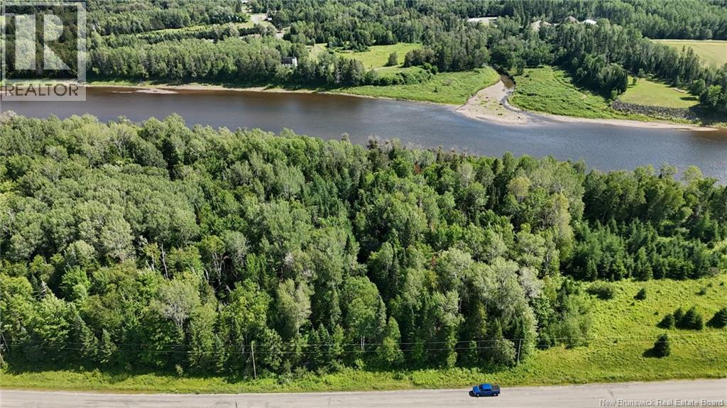 Route 390, Gladwyn, New Brunswick E7H 4R7 - Photo 2 - NB145416