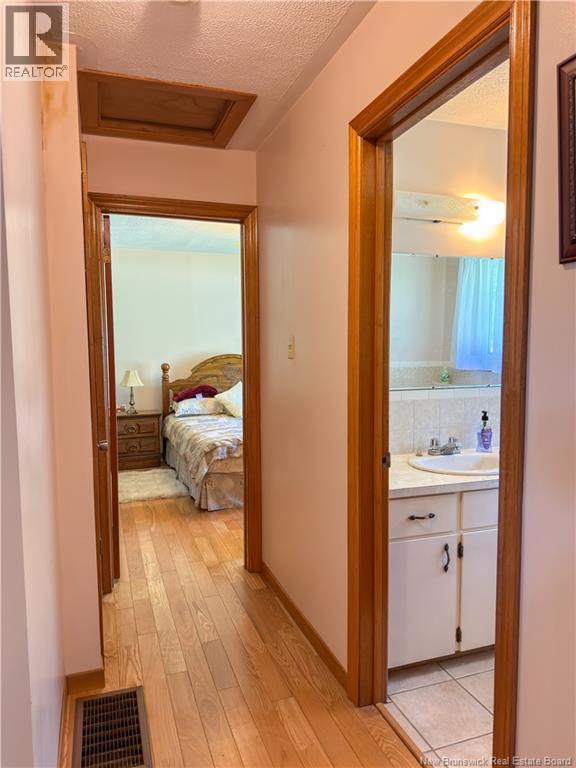 1597 Route 105, Southampton, New Brunswick E6G 1M3 - Photo 19 - NB145428