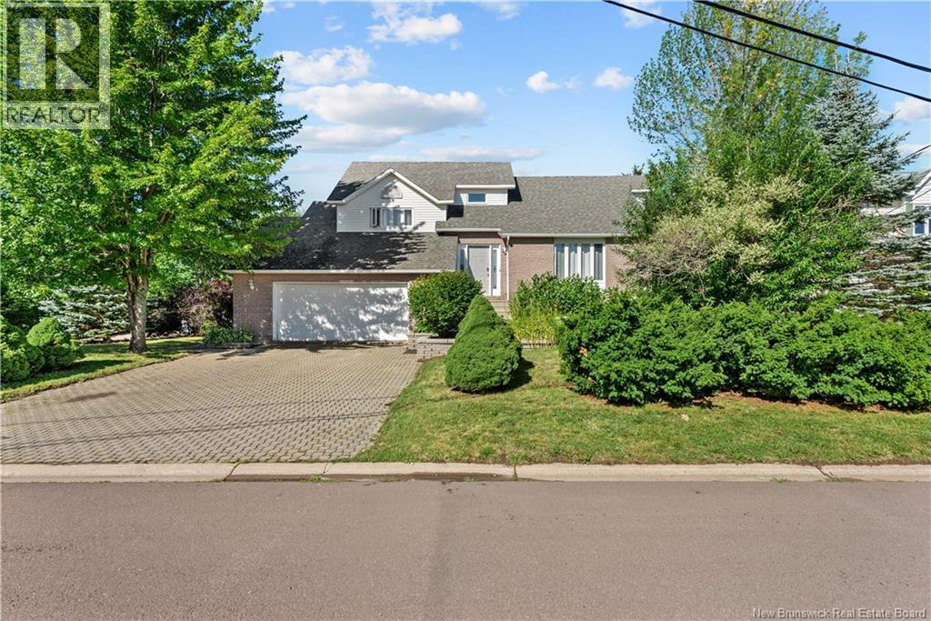 315 Belliveau, Dieppe, New Brunswick E1A 6T5 - Photo 1 - NB145296