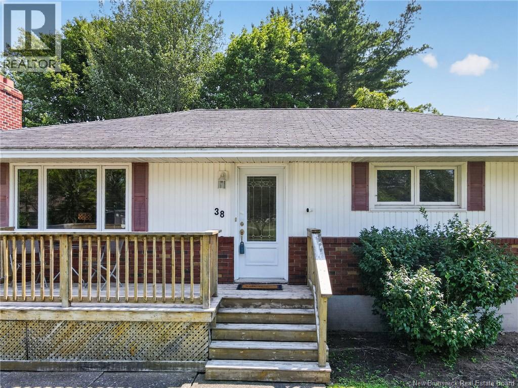 38 Lindsay Street, Riverview, New Brunswick  E1B 3A1 - Photo 6 - NB145339