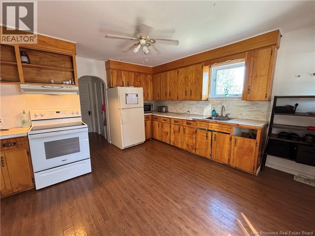 1039 Route 134, Petit-Rocher-Sud, New Brunswick  E8J 1B8 - Photo 9 - NB145542