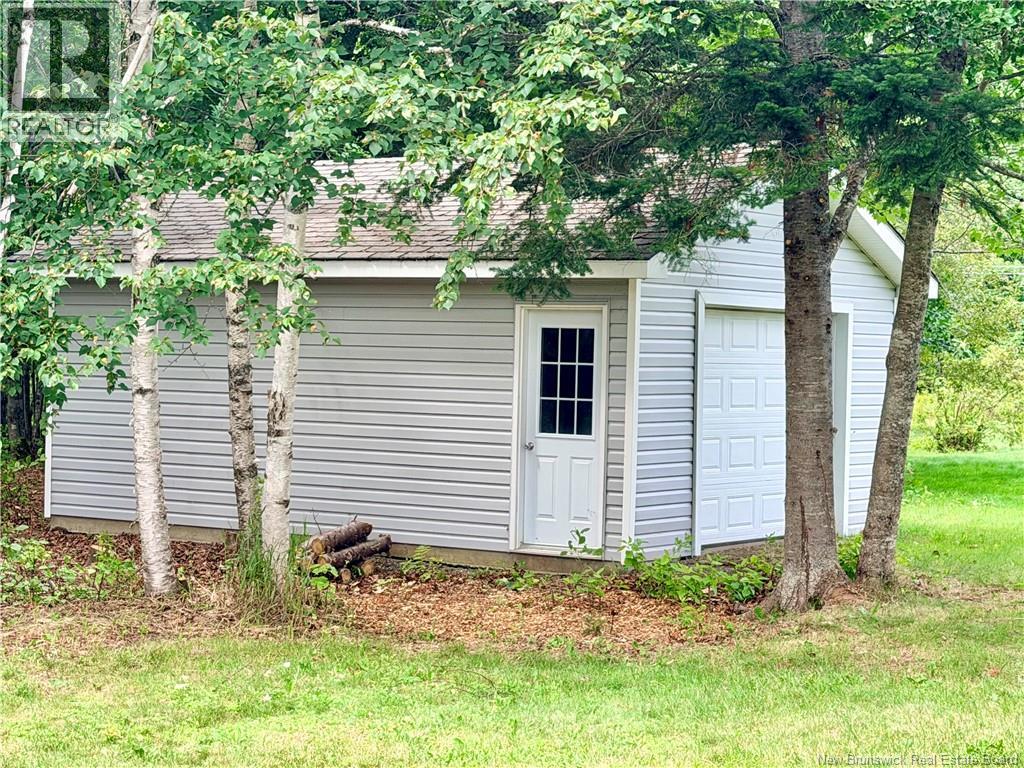 33 Amy Street, Miramichi, New Brunswick  E1V 5Z2 - Photo 42 - NB145504