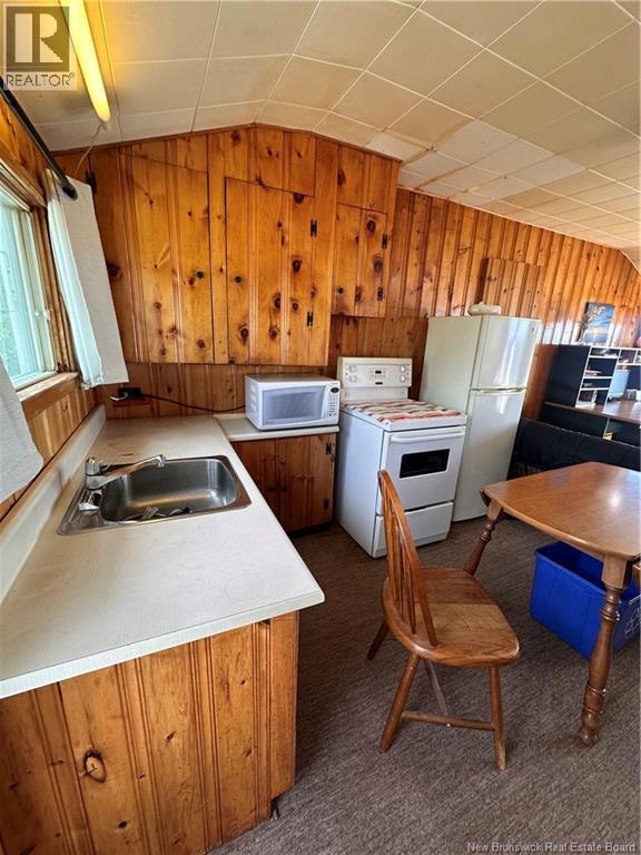 345 Bayshore Drive, Bathurst, New Brunswick E2A 6A5 - Photo 12 - NB141868