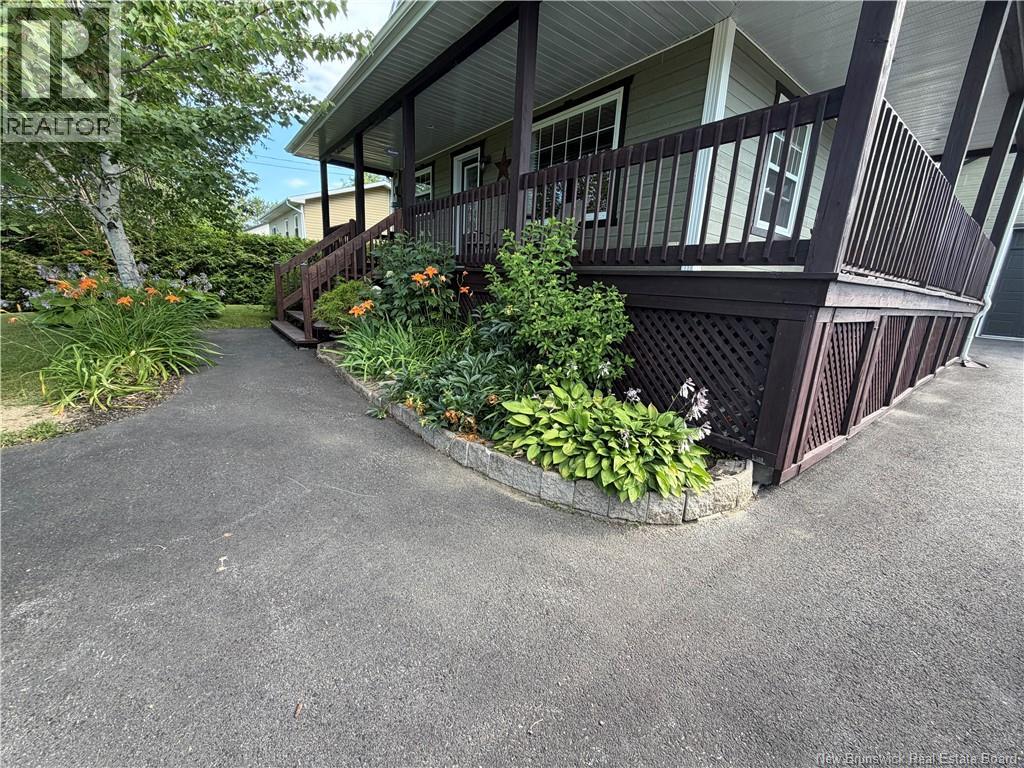 50 Rue Valcourt, Saint-Quentin, New Brunswick  E8A 2B3 - Photo 35 - NB145522