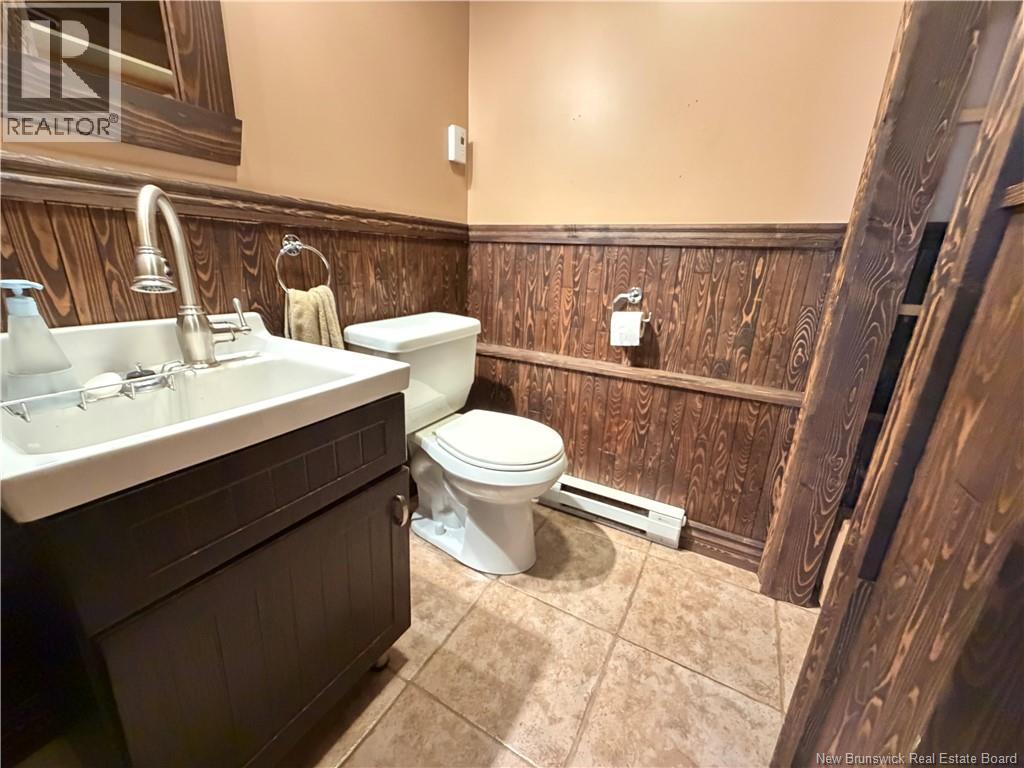 50 Rue Valcourt, Saint-Quentin, New Brunswick  E8A 2B3 - Photo 42 - NB145522