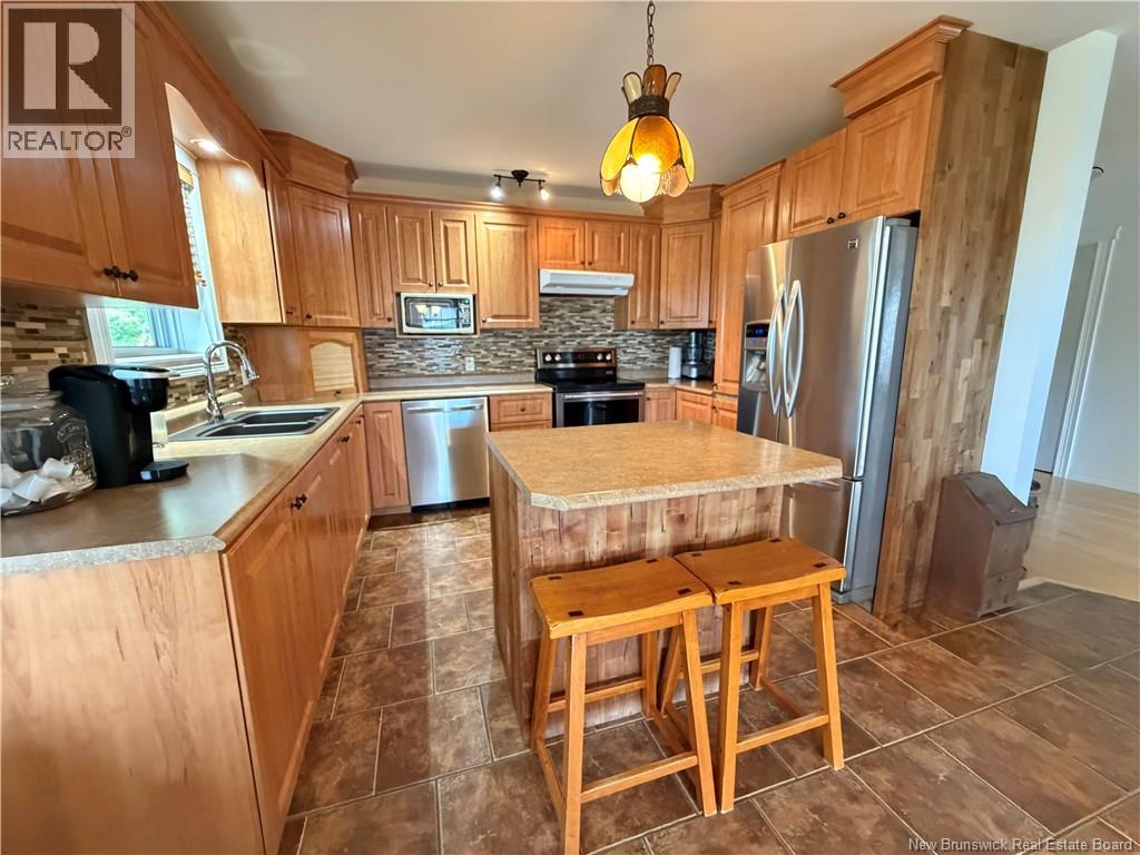50 Rue Valcourt, Saint-Quentin, New Brunswick  E8A 2B3 - Photo 8 - NB145522