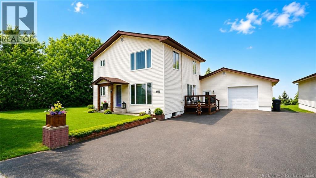 81 Rue Principale, Pointe-Verte, New Brunswick  E8J 2W2 - Photo 50 - NB145558