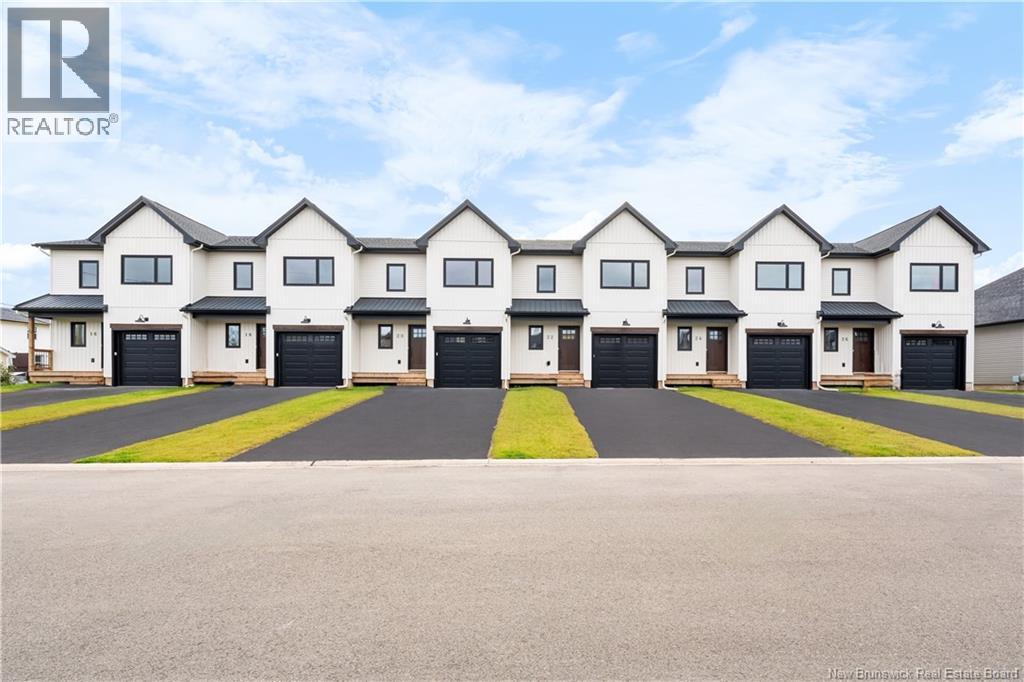 20 Vision Court, Dieppe, New Brunswick  E1K 0A8 - Photo 3 - NB143957