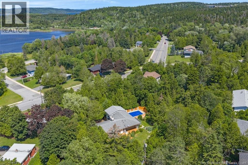 100 Kennebecasis Drive, Saint John, New Brunswick E2K 2G1 - Photo 2 - NB145367