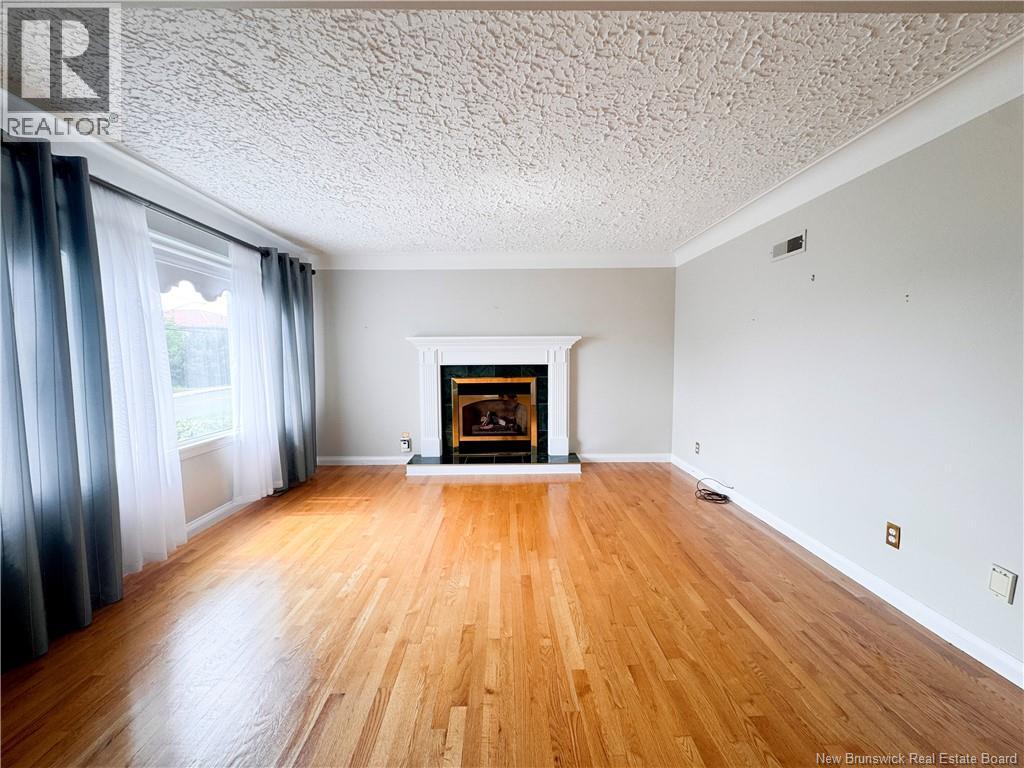 641 Acadie, Dieppe, New Brunswick  E1A 1J6 - Photo 15 - NB144255