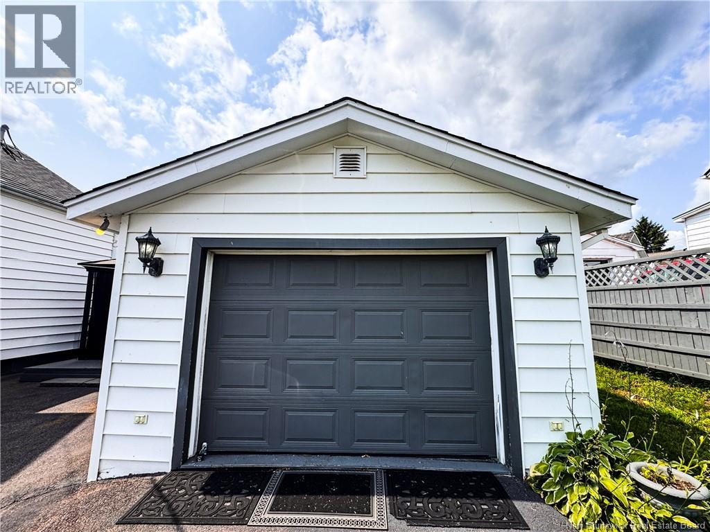 641 Acadie, Dieppe, New Brunswick  E1A 1J6 - Photo 48 - NB144255