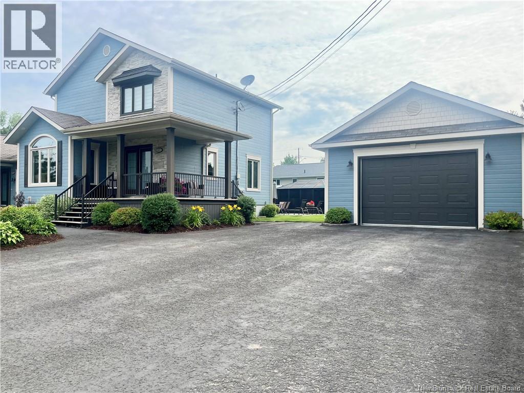 37 Beaulieu Street, Saint-Quentin, New Brunswick  E8A 1B5 - Photo 4 - NB145802