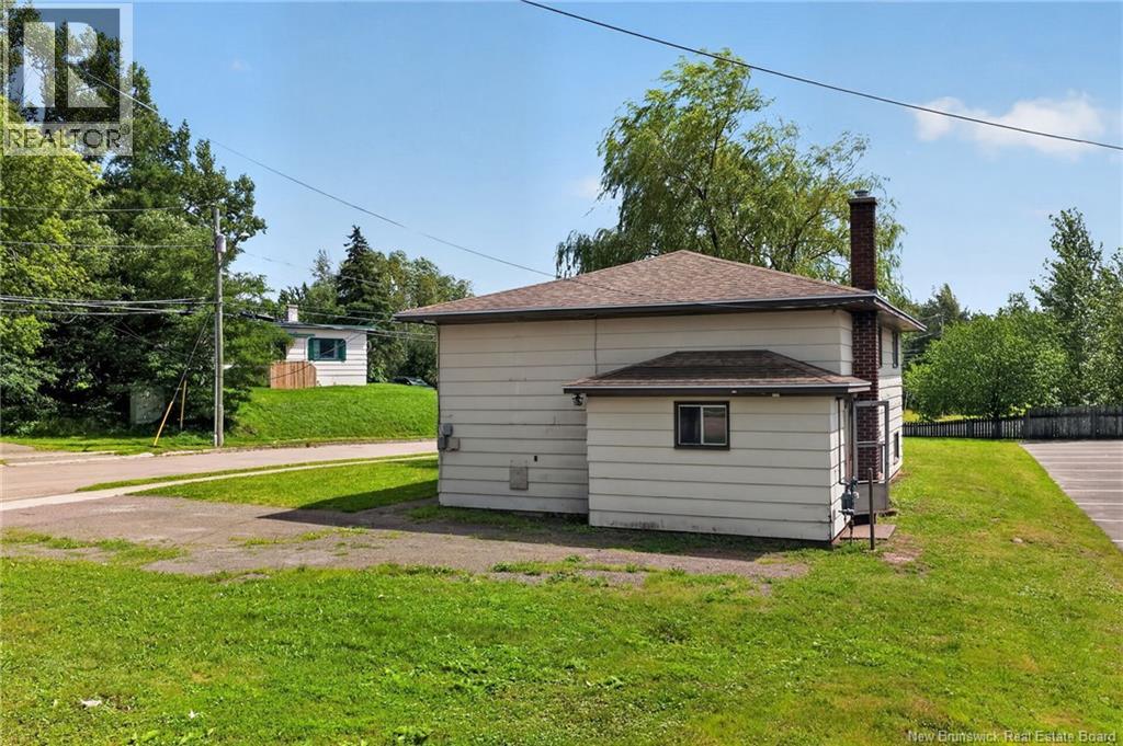 106-108 Seaman Street, Moncton, New Brunswick  E1A 4B6 - Photo 4 - NB145945