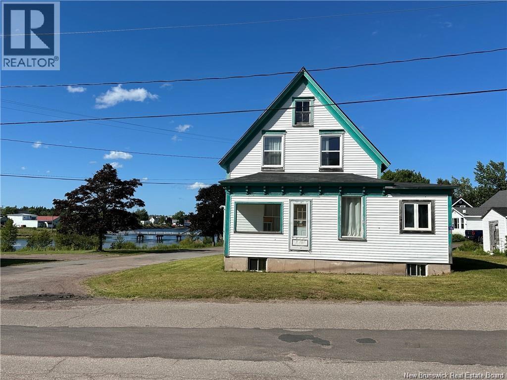 16 Fort Street, Port Elgin, New Brunswick  E4M 1L4 - Photo 3 - NB145826