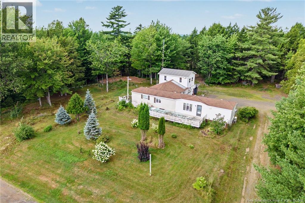 15 Eighteen Road, Albrights Corner, New Brunswick E4B 1A4 - Photo 1 - NB145683