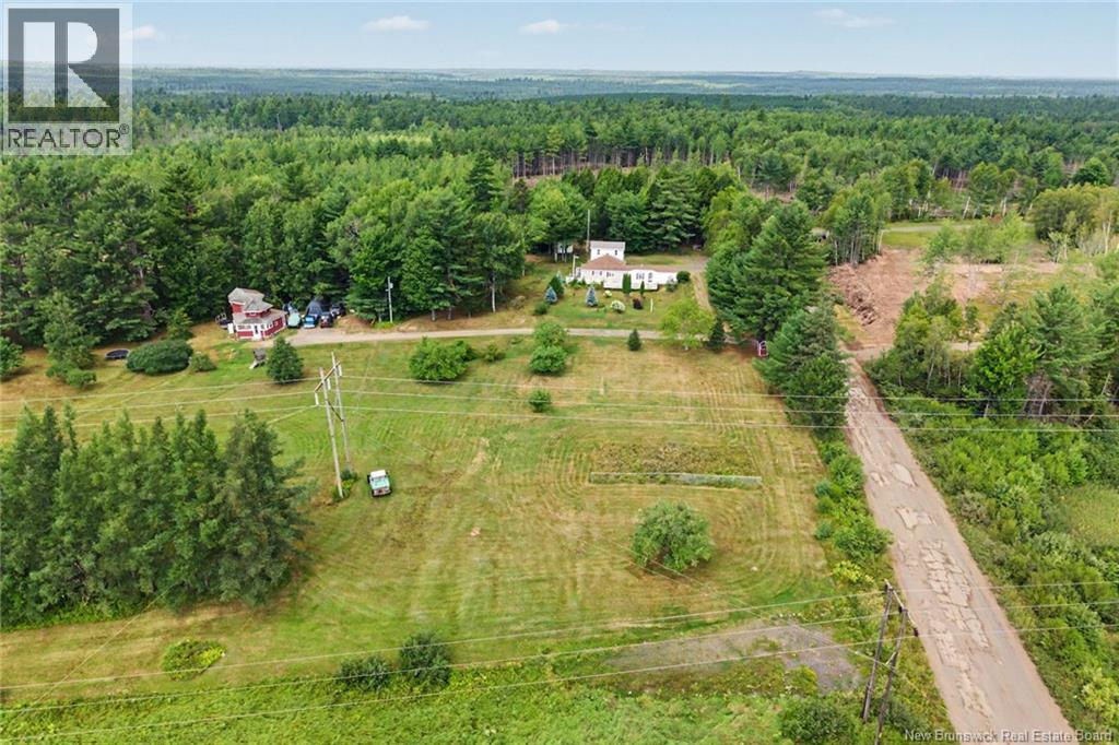 15 Eighteen Road, Albrights Corner, New Brunswick E4B 1A4 - Photo 9 - NB145683