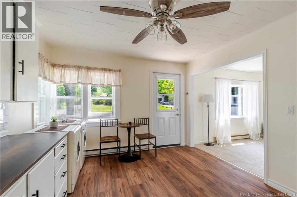 35 First Avenue, Mcadam, New Brunswick E6J 1S3 - Photo 5 - NB145952