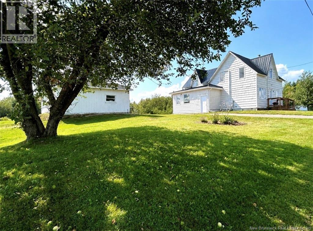 64 Ch. Lebranche, Baie-Sainte-Anne, New Brunswick  E9A 1M4 - Photo 2 - NB146001