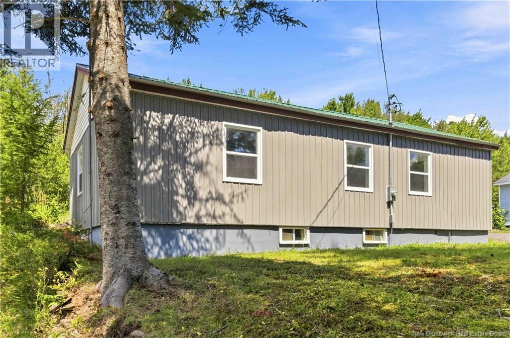 395 Northfield Avenue, Minto, New Brunswick  E4B 3Z2 - Photo 4 - NB146029