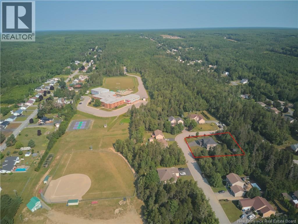 18 Gulliver Street, Miramichi, New Brunswick  E1V 7N6 - Photo 7 - NB146015