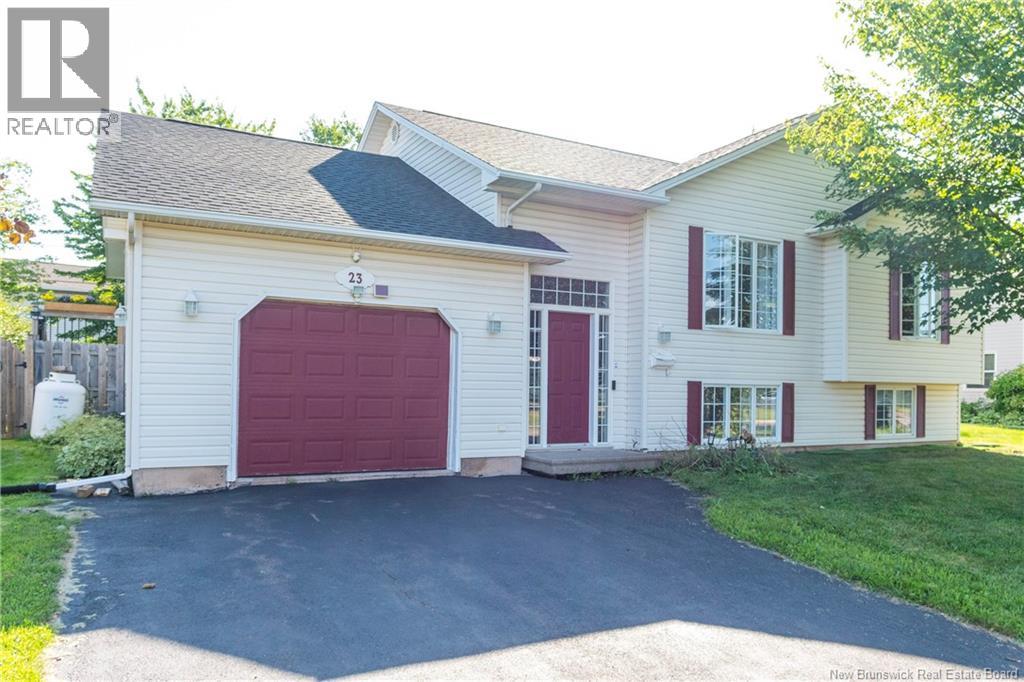 23 Hillary Crescent, Moncton, New Brunswick  E1C 0A8 - Photo 1 - NB145794