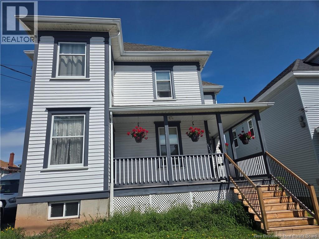 135 Dufferin, Moncton, New Brunswick  E1C 1Z2 - Photo 2 - NB146025