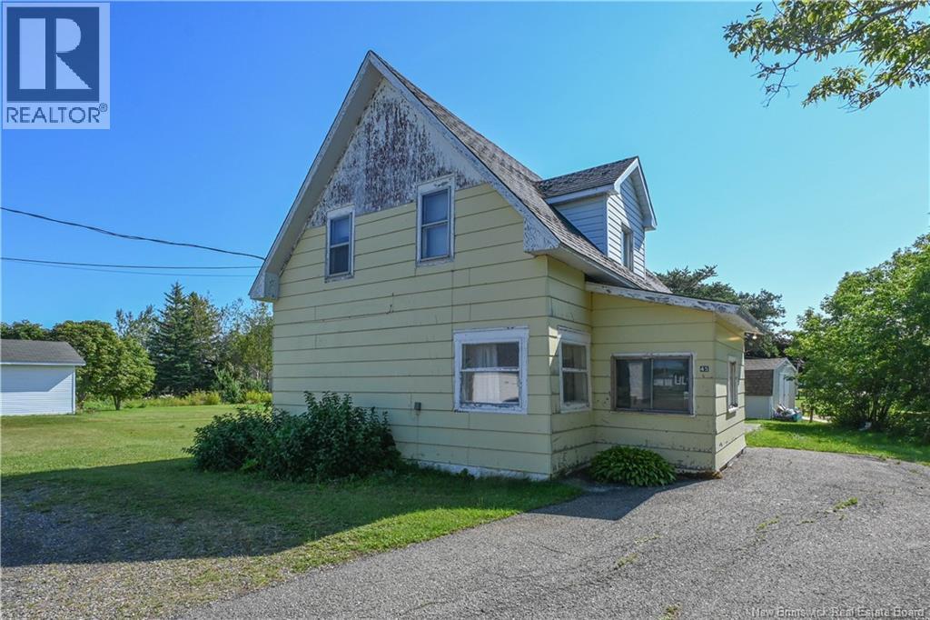 45 Rue Du Pêcheur Nord, Lamèque, New Brunswick  E8T 1K4 - Photo 2 - NB146185