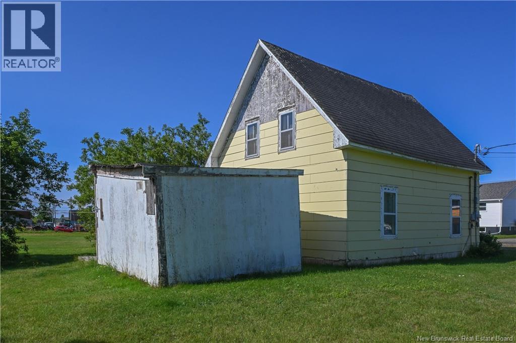 45 Rue Du Pêcheur Nord, Lamèque, New Brunswick  E8T 1K4 - Photo 5 - NB146185