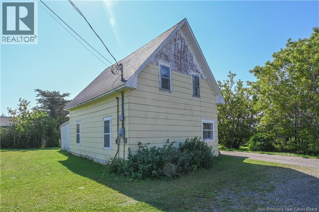 45 Rue Du Pêcheur Nord, Lamèque, New Brunswick  E8T 1K4 - Photo 7 - NB146185