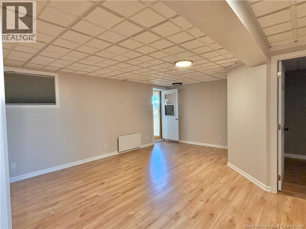25 Des Seigneurs Street, Edmundston, New Brunswick  E3V 5B1 - Photo 32 - NB146156