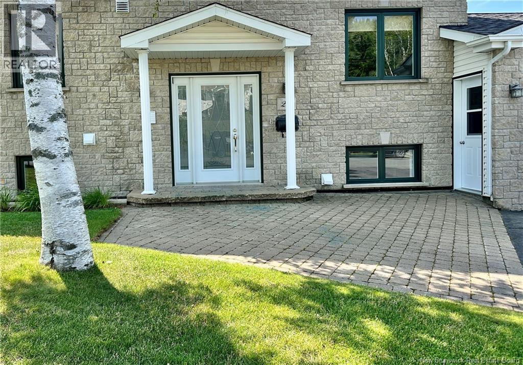 25 Des Seigneurs Street, Edmundston, New Brunswick  E3V 5B1 - Photo 40 - NB146156