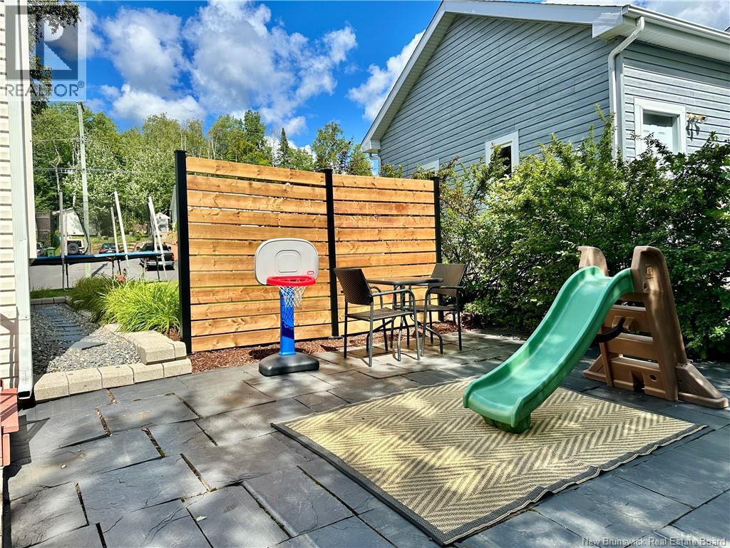 25 Des Seigneurs Street, Edmundston, New Brunswick  E3V 5B1 - Photo 43 - NB146156