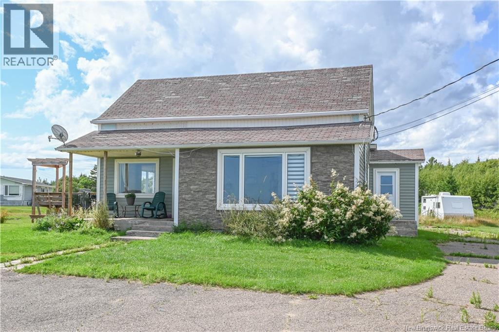 2181 Route 305, Cap-Bateau, New Brunswick  E8T 3H6 - Photo 3 - NB146296
