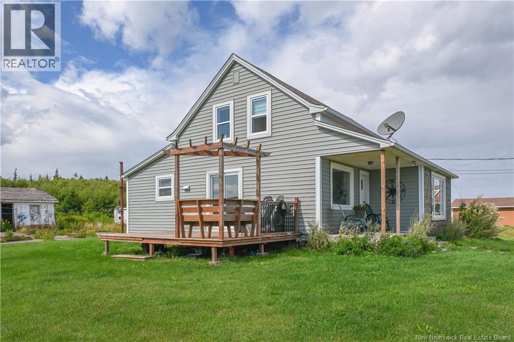 2181 Route 305, Cap-Bateau, New Brunswick  E8T 3H6 - Photo 9 - NB146296