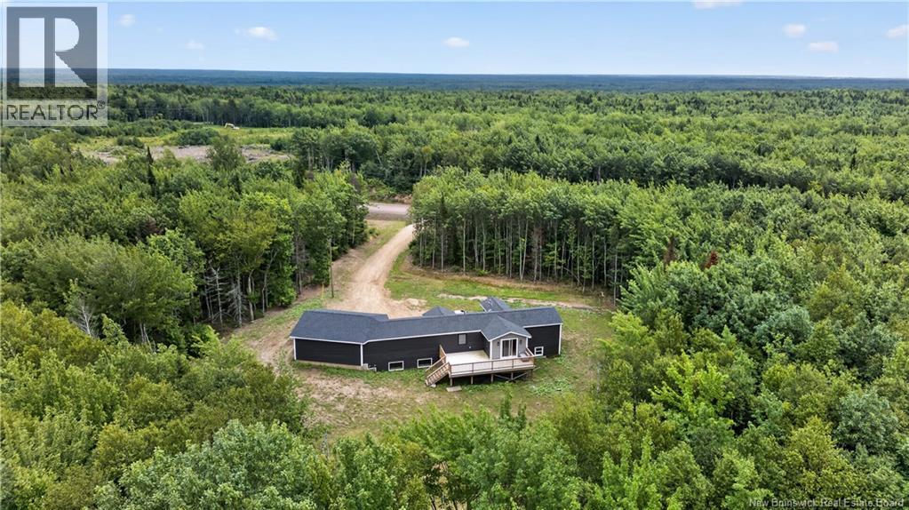 25-26 Roy Scenic Drive, Irishtown, New Brunswick  E1H 2N5 - Photo 4 - NB145320