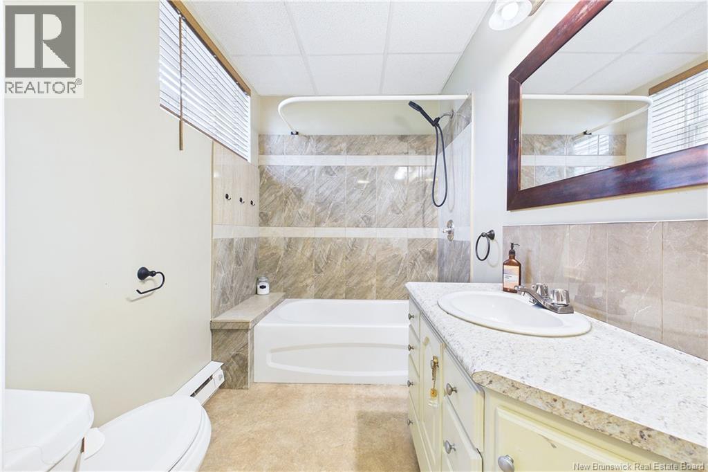 620 Pleasantview Street, Lutes Mountain, New Brunswick  E1G 2S8 - Photo 31 - NB146092