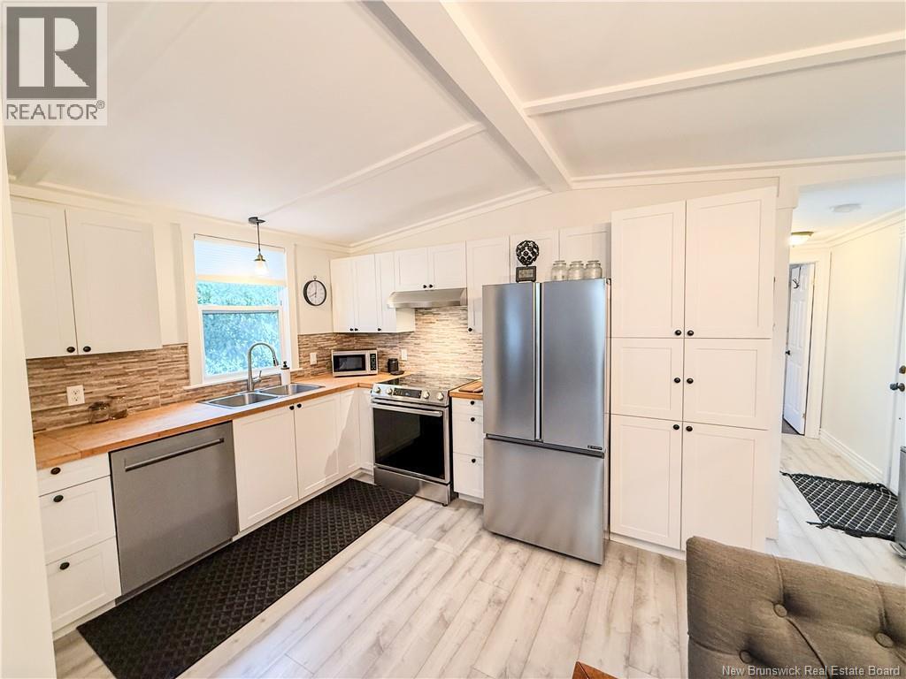 36 First Street, Sussex Corner, New Brunswick  E4E 5J3 - Photo 6 - NB146463