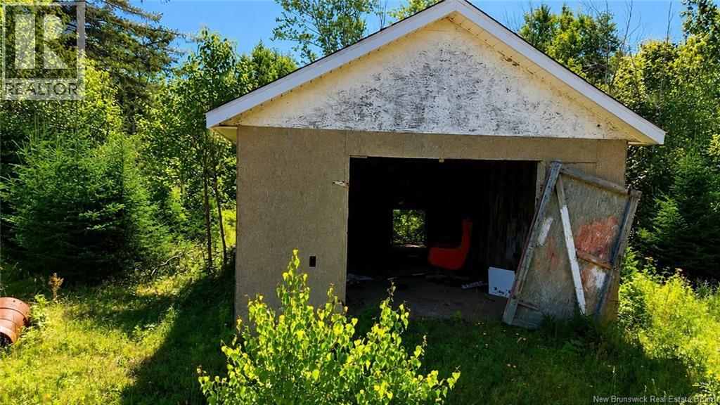 3671 Morais, Bas-Caraquet, New Brunswick  E1W 5Y1 - Photo 8 - NB146460