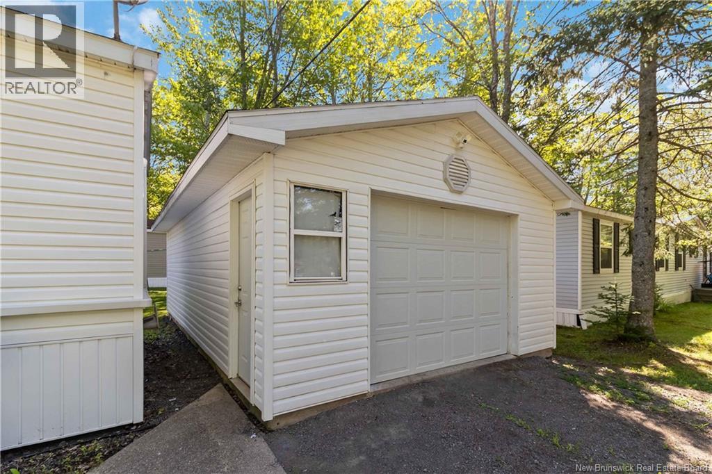 10 Black Spruce Street, Moncton, New Brunswick  E1H 2T1 - Photo 35 - NB146363