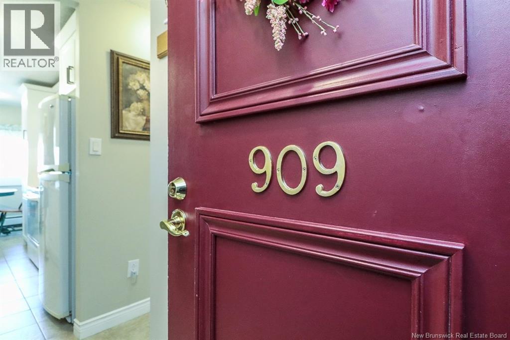 310 Woodward Unit# 909, Saint John, New Brunswick E2K 2L1 - Photo 4 - NB146357